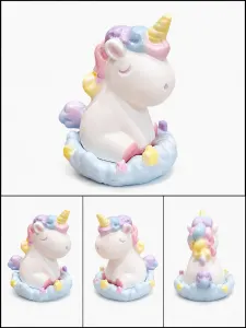 坐云独角兽